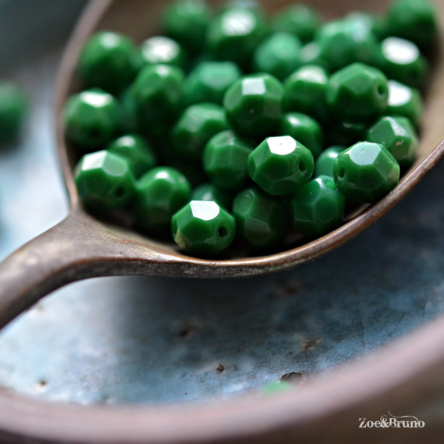 25 Opaque Kelly Green, Premium Czech Glass, Facet Fire-Polish Round Beads 6mm