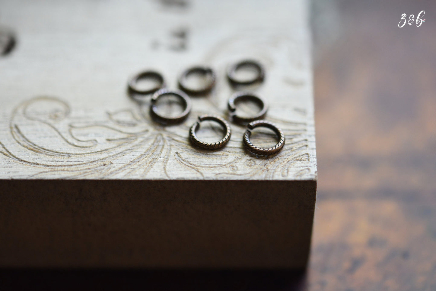 20 Vintaj Brass, Nickel Free, Lead Free, 6mm Rib Cable 18ga Jump Rings