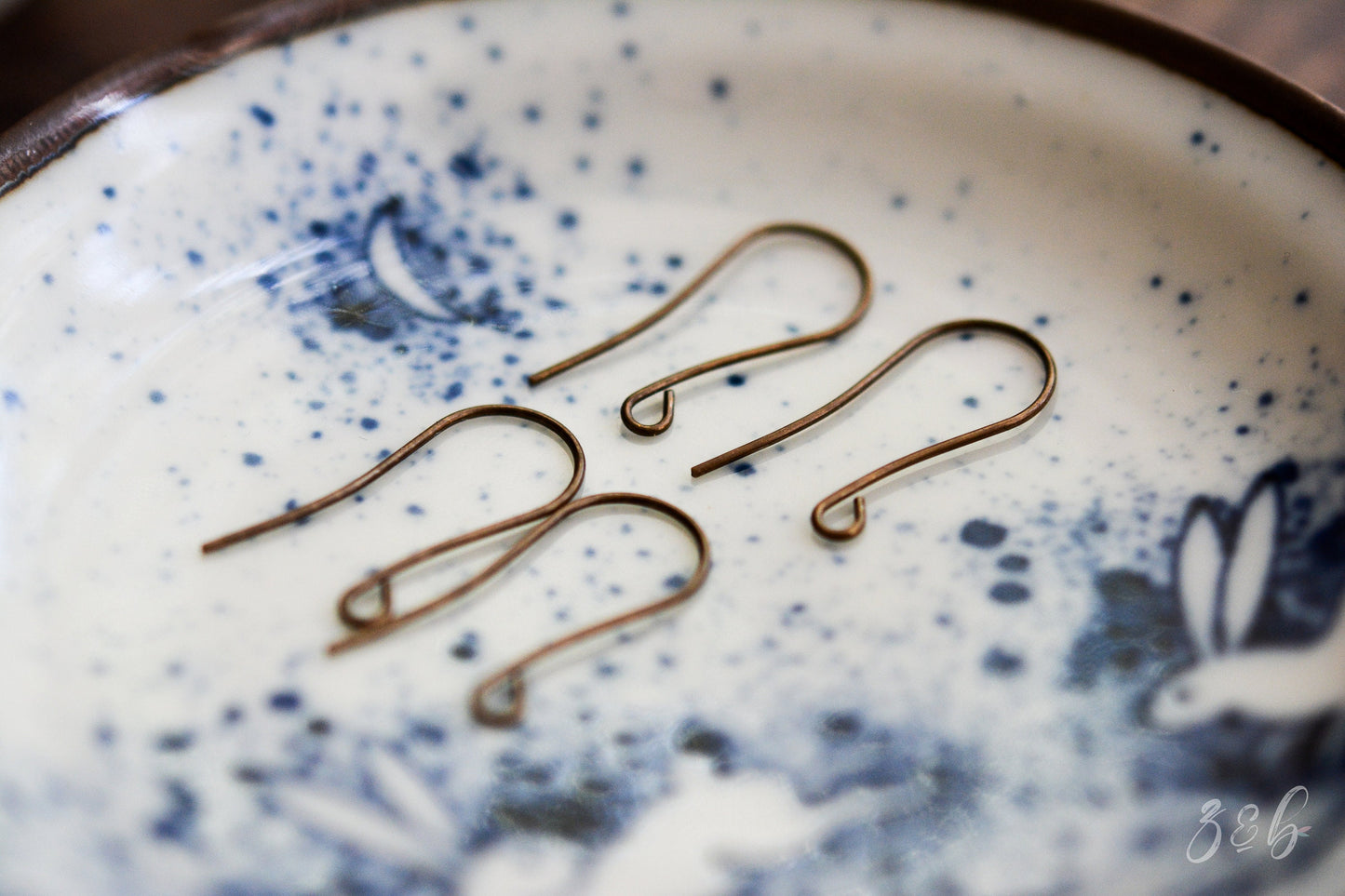 4 (2 Pairs) Vintaj, Natural Brass, Nickel Free, Lead Free, Arched Ear Wires 29x14mm