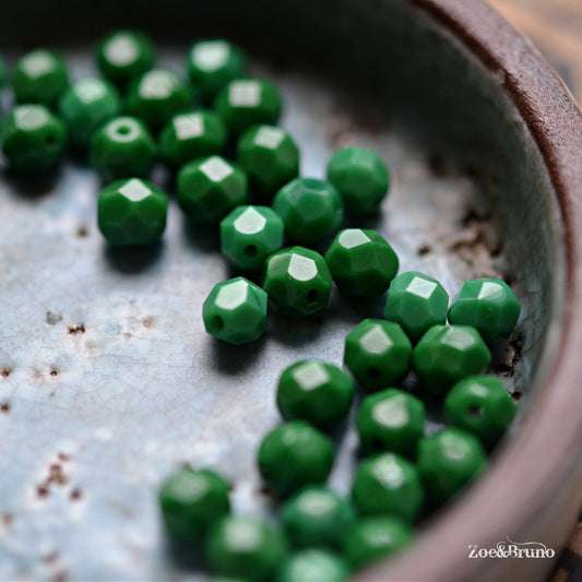 25 Opaque Kelly Green, Premium Czech Glass, Facet Fire-Polish Round Beads 6mm