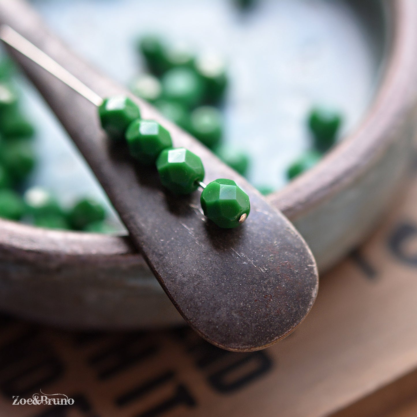 25 Opaque Kelly Green, Premium Czech Glass, Facet Fire-Polish Round Beads 6mm