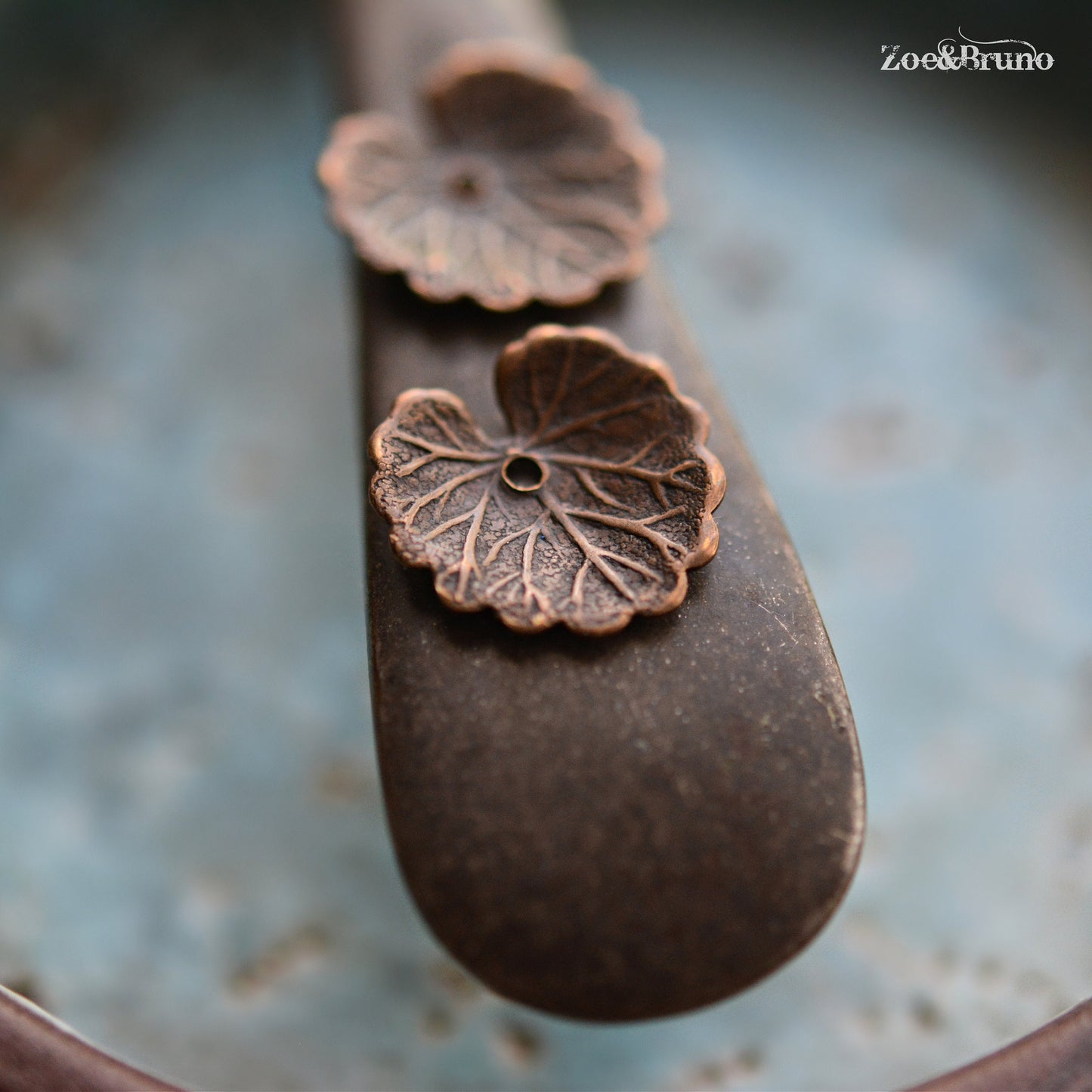 2 Vintaj Brass, Natural Brass, Nickel Free, Lead Free, Wooded Ivy, Charm Or Pendant 14.5mm