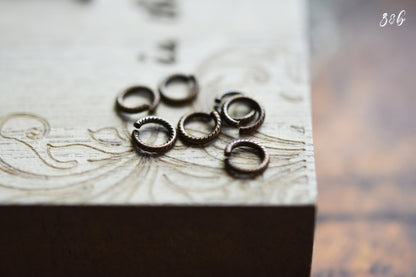 20 Vintaj Brass, Nickel Free, Lead Free, 6mm Rib Cable 18ga Jump Rings