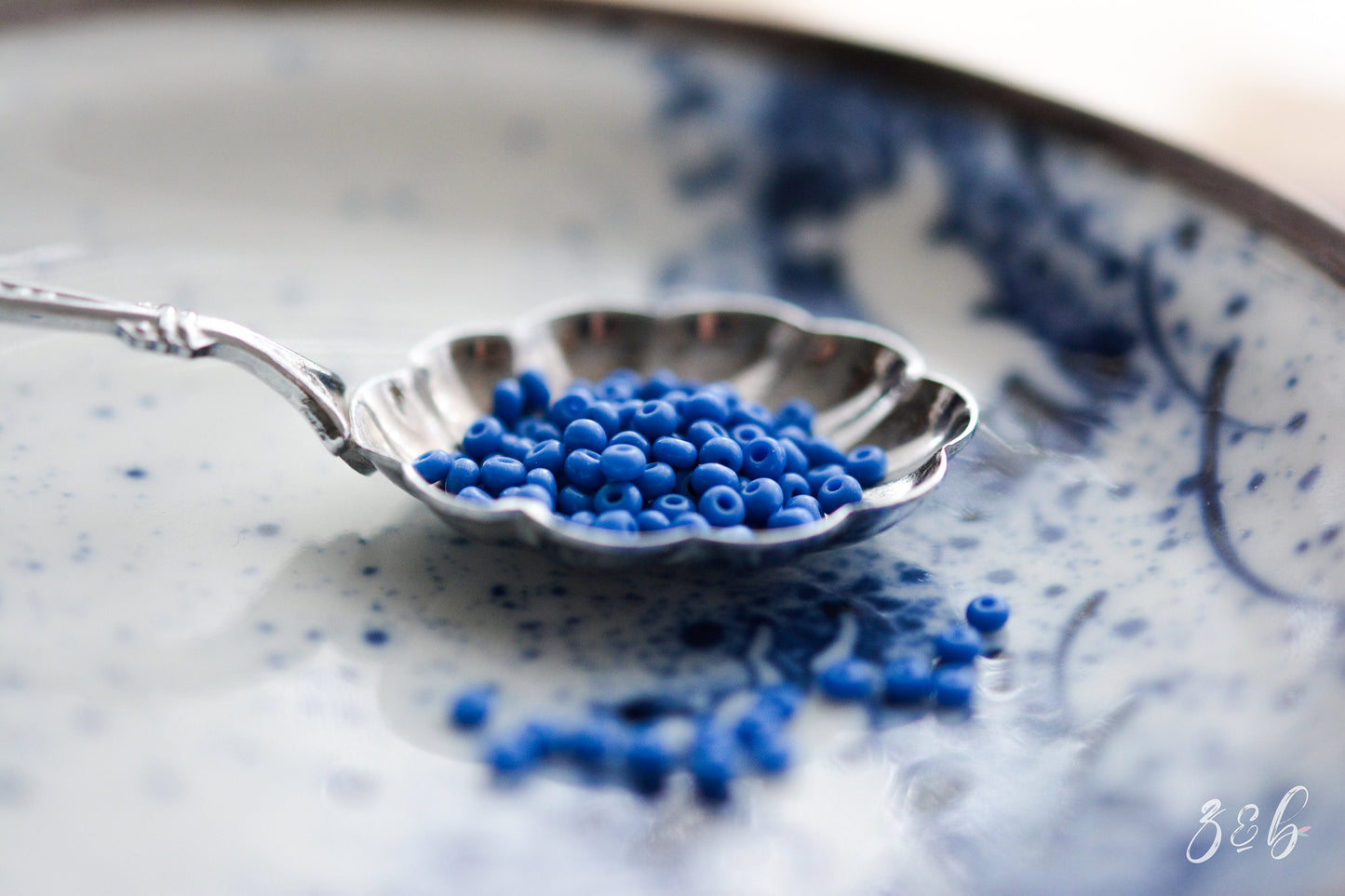 11/0 Vintage, Opaque Royal Blue, Czech Glass, Round Seed Beads - 15 Grams